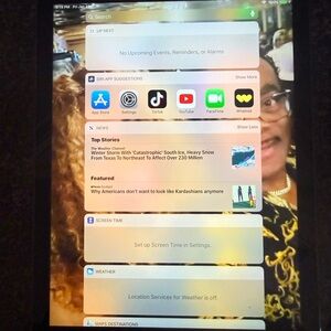 Apple iPad Air in Space Gray, like new